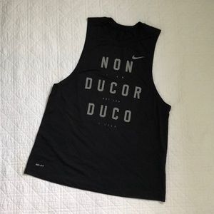 ✨ NIKE MUSCLE TANK ✨